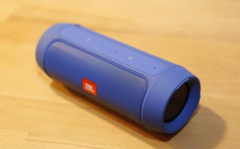 altavoz bluetooth jbl