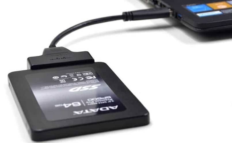 clonar disco duro a ssd