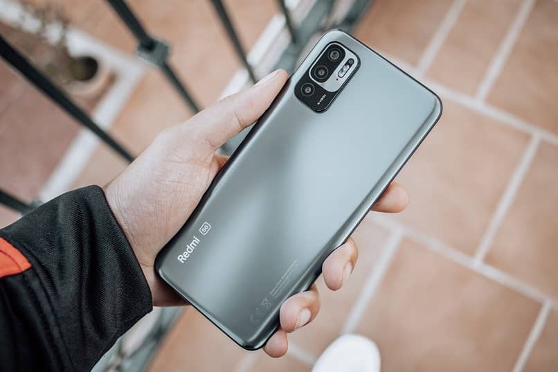 moviles gama media en el mercado